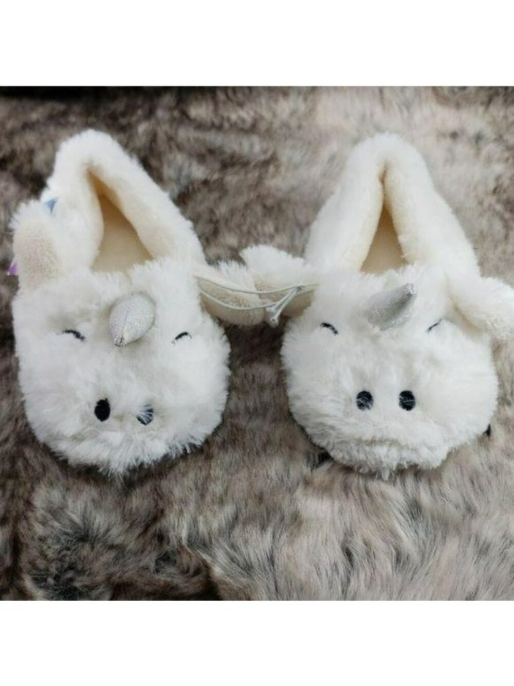 Love At First Sight Unicorn‎ Girls Slippers 12-24 Months Plush White Cozy Indoor